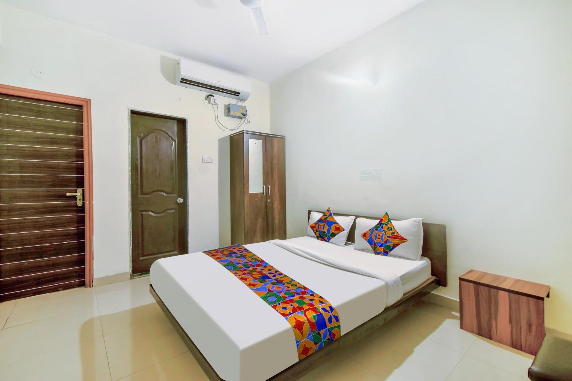 Hotel Fabexpress Srh - Nr Butterfly Park - Hinjawadi Exterior foto
